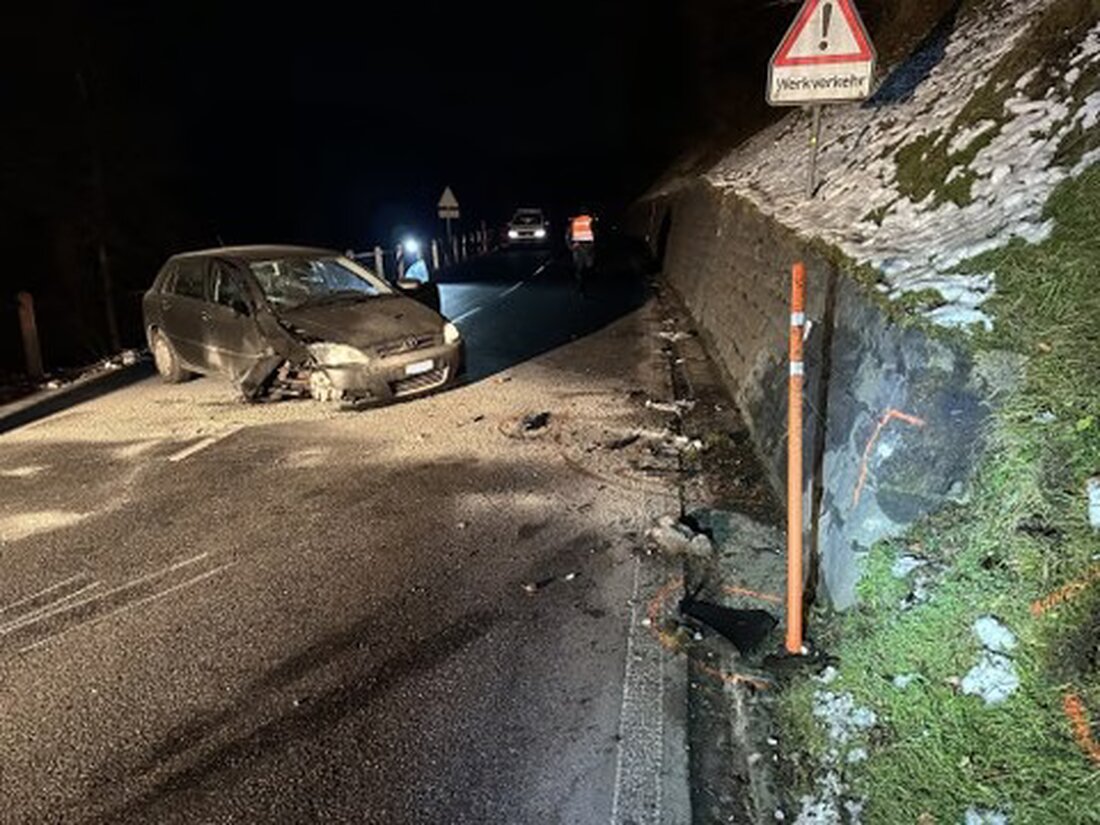 Am 12.12.2024 kam es auf der Enggenhüttenstrasse zu zwei Verkehrsunfällen. Glücklicherweise blieben alle Beteiligten unverletzt.