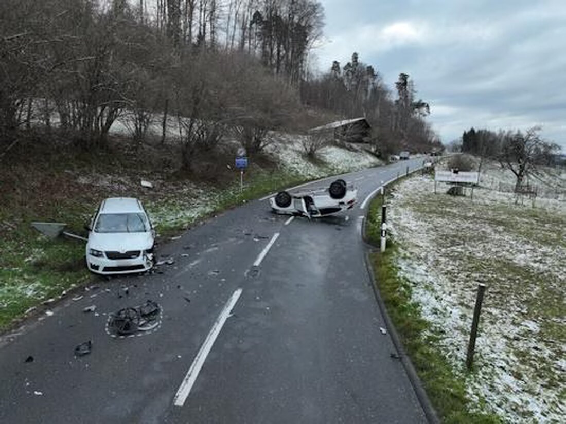 Schwerer Verkehrsunfall in Courlevon am 20.12.2024: Frontalkollision fordert mehrere Verletzte und führt zu längerer Straßensperrung.
