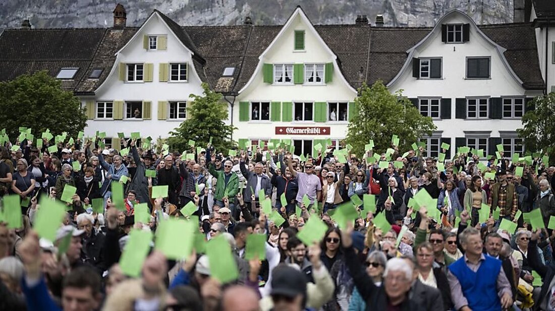 Der Regierungsrat ändert die Verordnung über die politischen Rechte, um die politische Beteiligung ab 2026 zu fördern und zu vereinfachen.