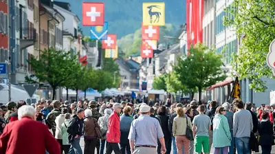 Regierungsrat Glarus plant zukunftsweisende Demografie-Politik 2055!