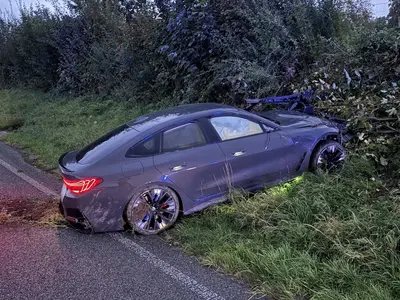 Selbstunfall auf A1: 25-Jähriger verletzt, hoher Sachschaden!