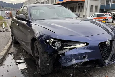 Sekundenschlaf: Führerausweis nach Unfall in Herisau eingezogen!