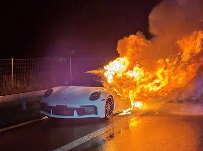 Autobrand auf A1 bei Eschlikon: Über hunderttausend Franken Schaden!