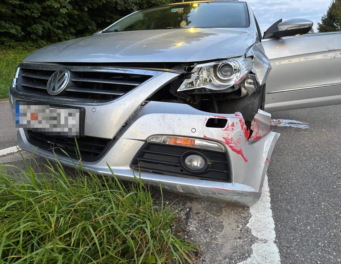Am Sonntagmorgen kontrollierte die Polizei in Diessenhofen einen alkoholisierten Autofahrer nach einem Unfall. Zeugen gesucht!
