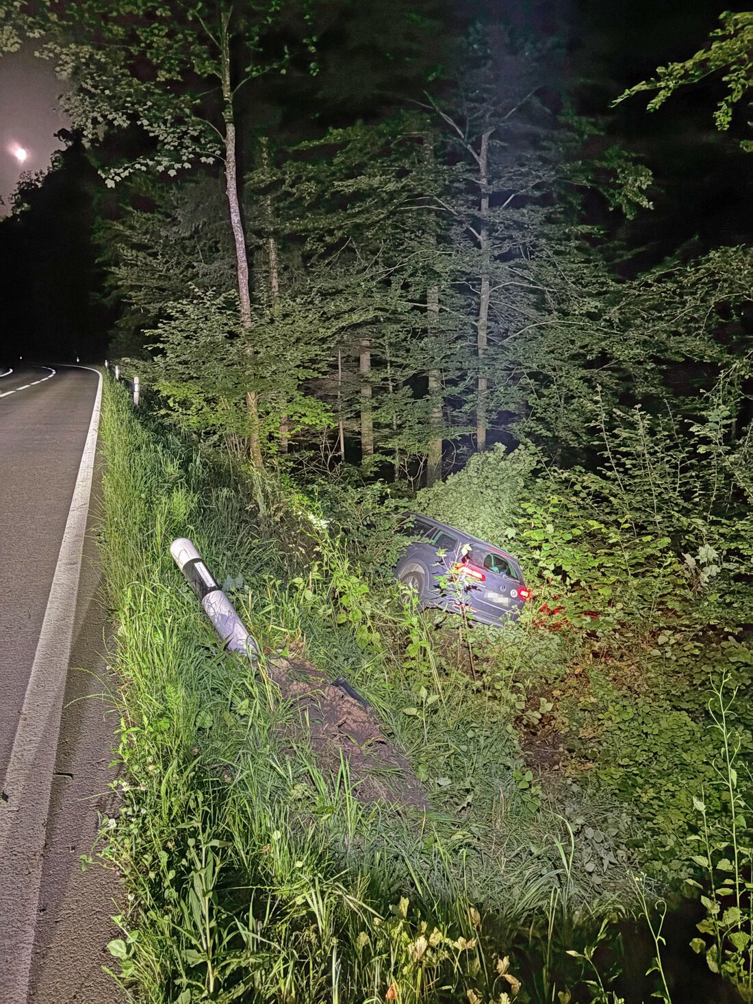 In Frauenfeld verursachte ein alkoholisierter Fahrer einen Selbstunfall. Verletzt wurde niemand, sein Führerausweis wurde eingezogen.