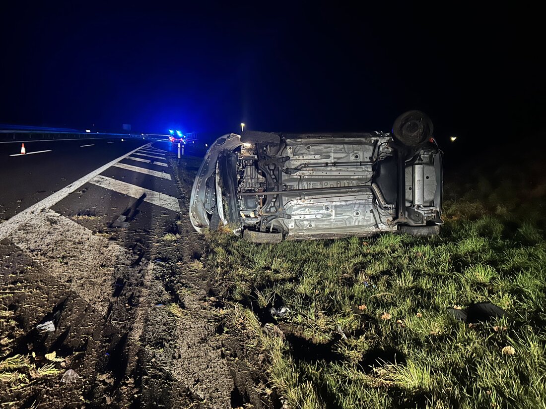 Unfall bei Sirnach: Ein alkoholisierter 22-Jähriger verursacht Auffahrkollision auf A1 – ein Fahrer verletzt, Führerausweis entzogen.