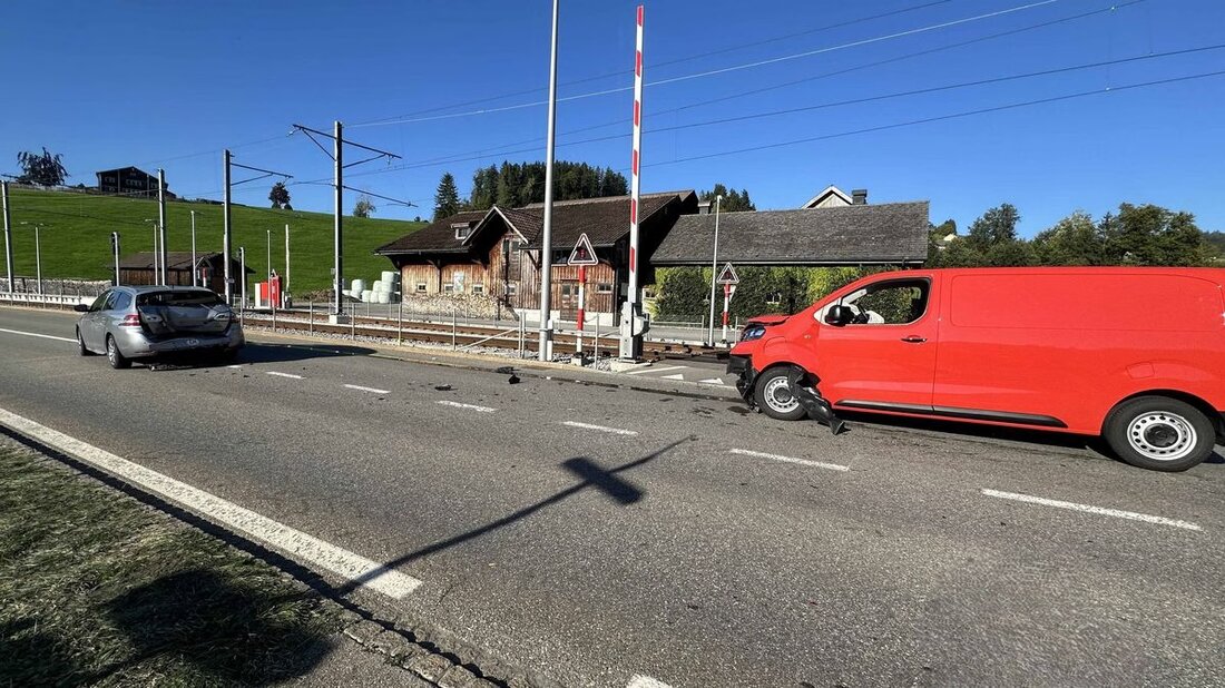 Am 20. September 2025 kam es in Bühler zu einer Auffahrkollision zwischen einem Lieferwagen und einem Personenwagen. Verletzt wurde niemand.