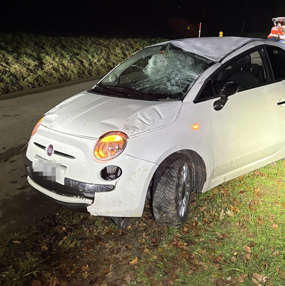 In Stettfurt überschlug sich am Samstagabend ein Auto. Eine 32-jährige Fahrerin wurde leicht verletzt und ins Spital gebracht.
