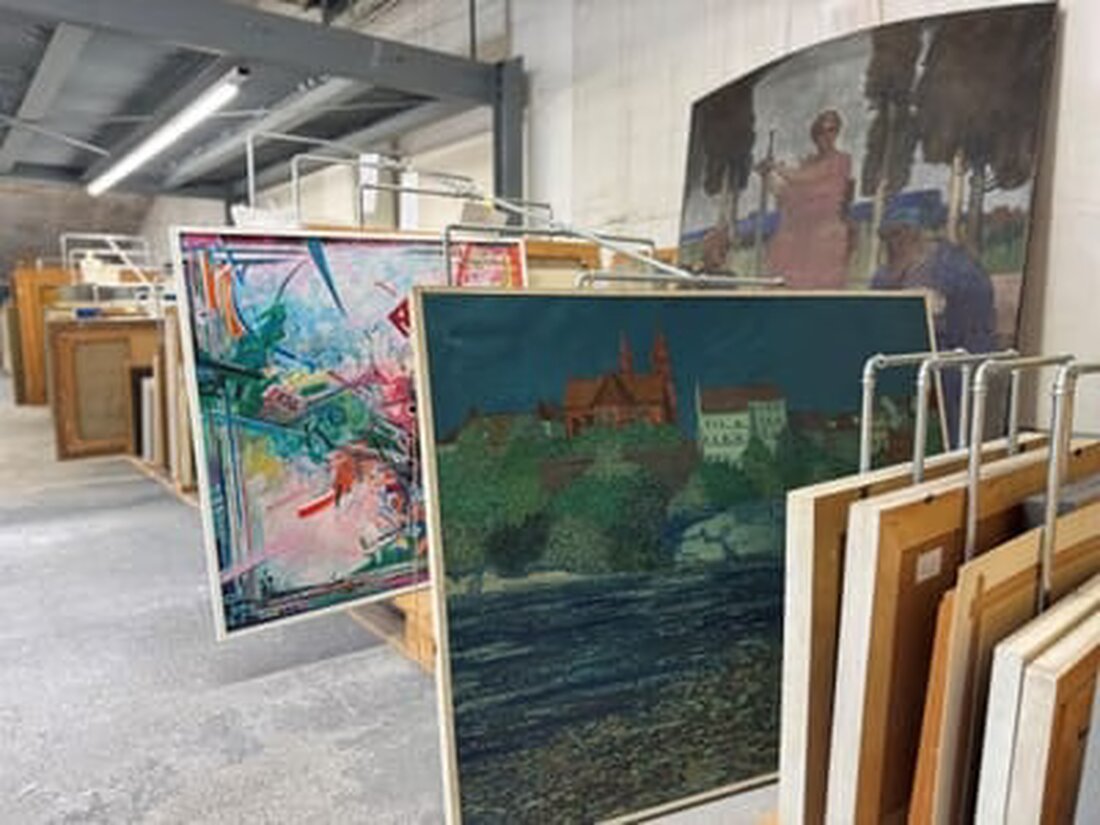 Am 28. und 29. November 2025 findet auf dem Dreispitz-Areal ein öffentlicher Depotverkauf von Kunstwerken aus Basel statt.