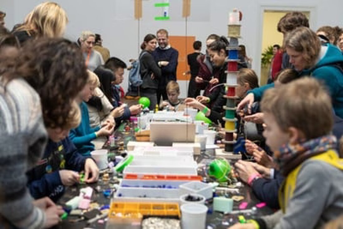 Die Museumsnacht Basel feiert am 23. Januar 25 Jahre mit Ausstellungen, Musik und Mitmachaktionen in 43 Museen der Region.