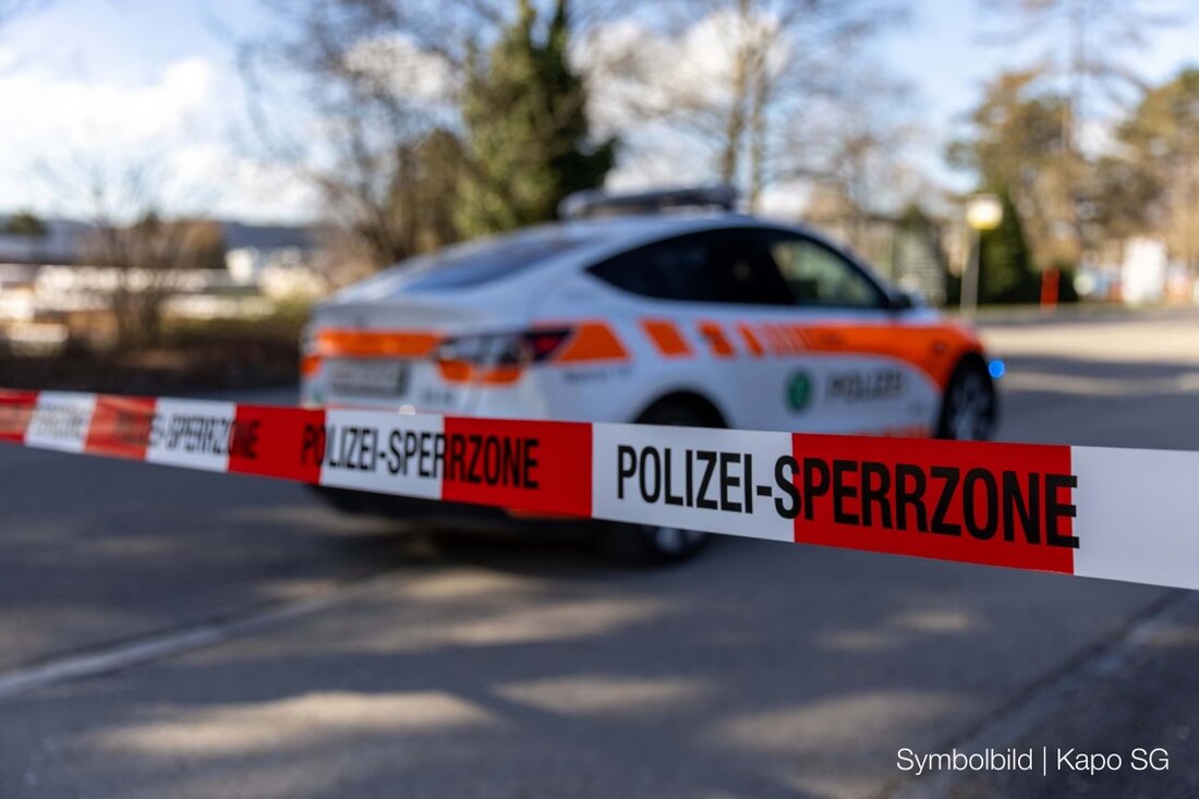 Am Samstag stürzte ein 46-jähriger Arbeiter auf einer Baustelle in Niederwil von einer Leiter und wurde verletzt ins Spital gebracht.