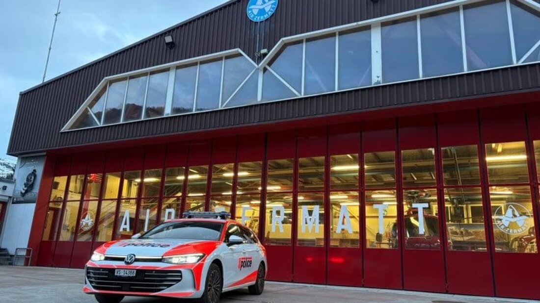 Ein 45-jähriger Bergsteiger aus Polen stürzte am 30. Juli 2025 am Weisshorn tödlich. Ermittlungen laufen.