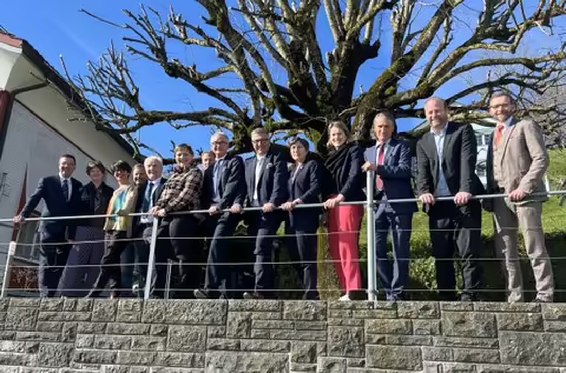 Eine Delegation des Bündner Parlaments besuchte am 25. März 2024 den Grossen Rat in Appenzell und tauschte sich aus.