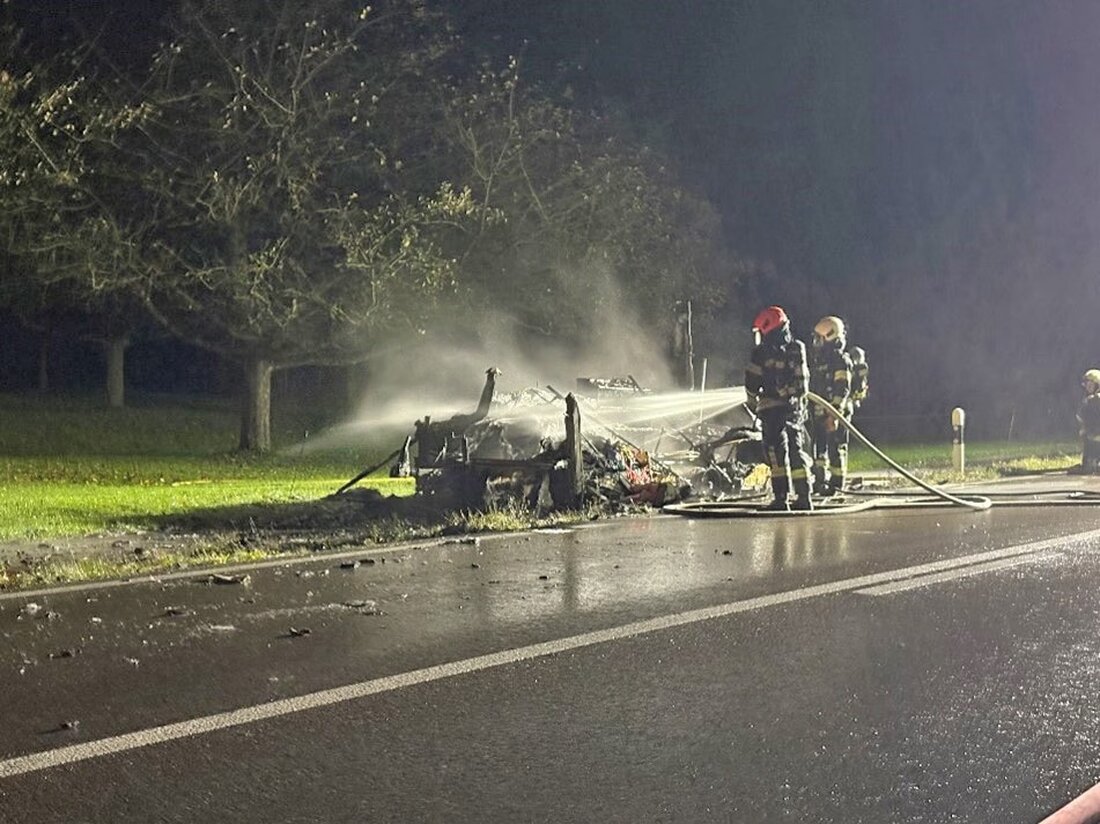 In Istighofen brannte am Montagmorgen ein Anhänger eines Lieferwagens. Technischer Defekt als Hauptursache, Sachschaden mehrere tausend Franken. Verletzt wurde niemand.