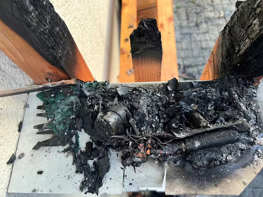 Am Montagnachmittag entzündete ein Akku beim Laden einen Holzstapel in Igis. Die Feuerwehr konnte den Brand schnell löschen.