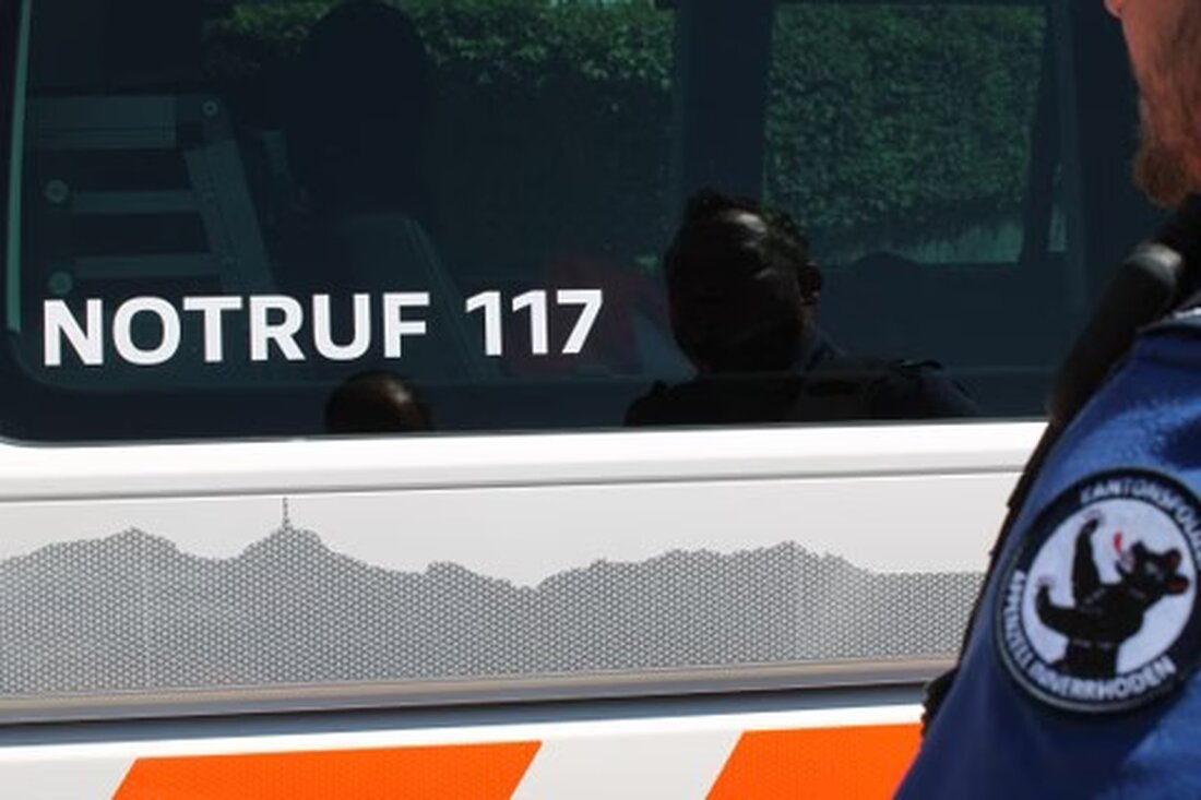 Unbekannte Täterschaft stiehlt am 13.11.2025 in Brülisau mehrere hundert Franken Bargeld aus unverschlossenem Haus.