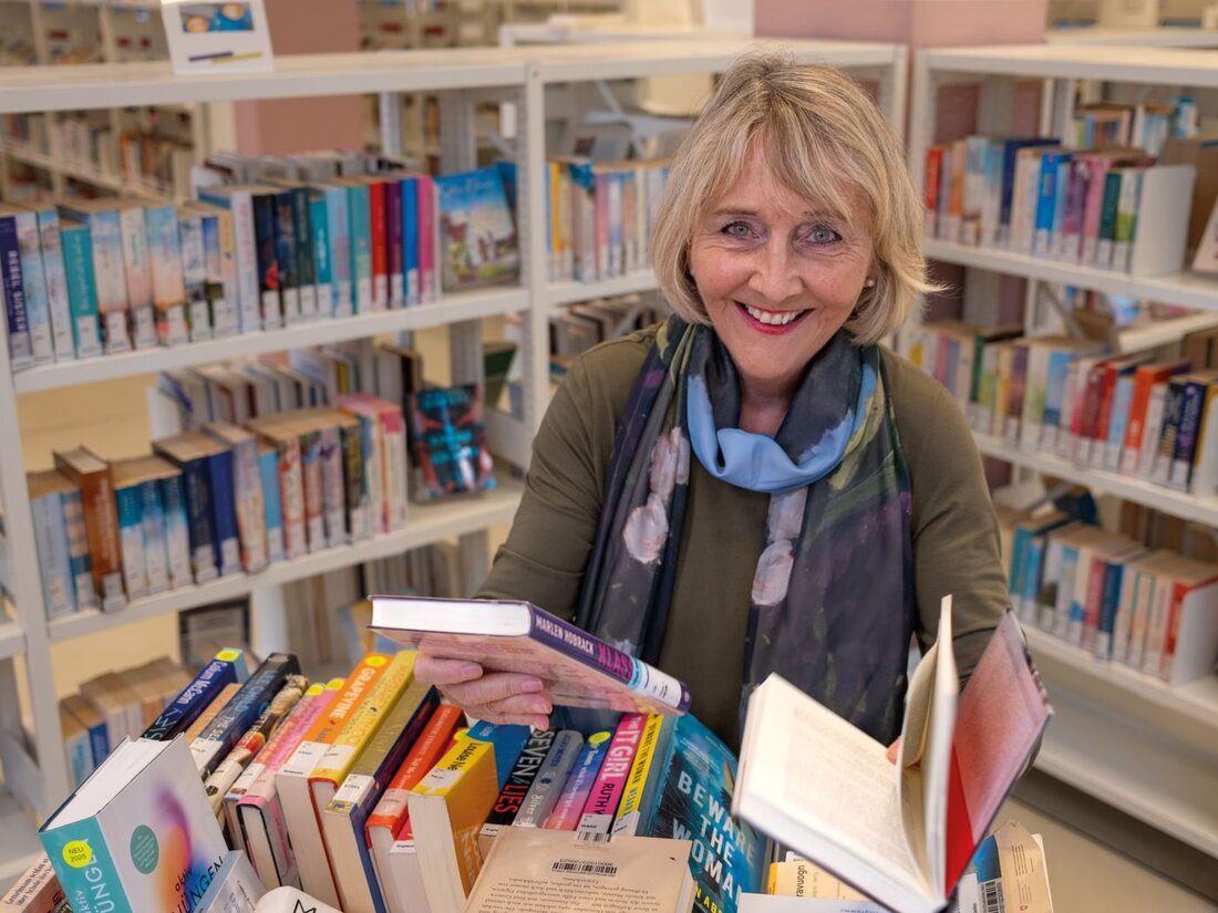 Luzia Stettler lädt am 8. November 2025 in der Kantonsbibliothek Nidwalden zu spannenden Online-Lesezirkeln ein. Entdecken Sie neue Bücher!