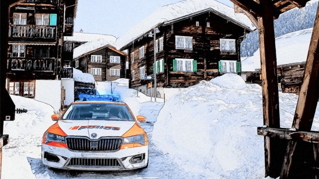 Die Kantonspolizei zieht Bilanz über die Sicherheitslage an Neujahr, inklusive bedeutender Vorfälle in Saas Fee und Siders.