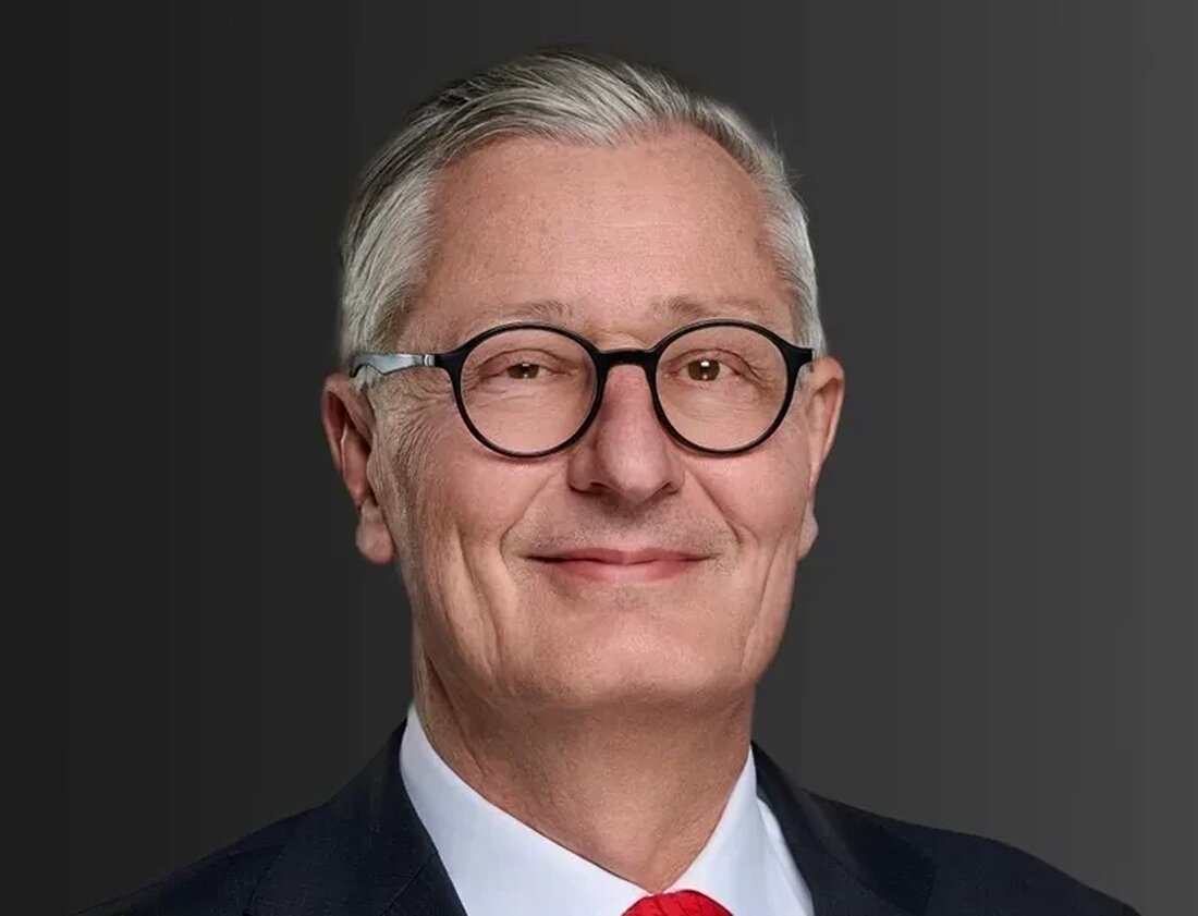 Botschafter Jacques Pitteloud wird für seine Rolle bei der Rückgabe eines kulturellen Erbes geehrt. Vortrag am 14. November 2025.