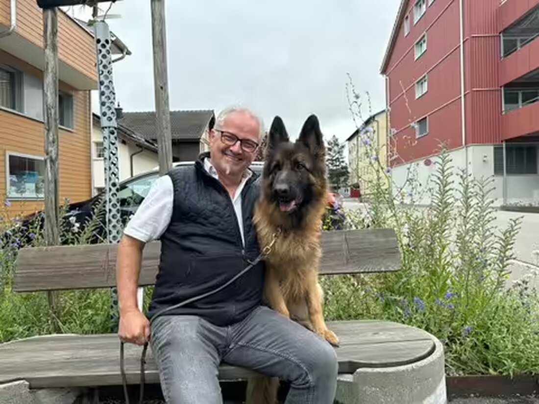 Ein 61-jähriger Mann fand seine Hündin Ayla nach dramatischem Sturz im Alpstein dank schneller Rettungsaktionen wieder.