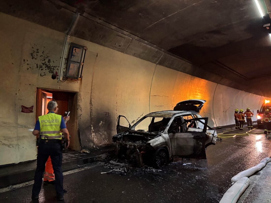 Im Rosenbergtunnel, St.Gallen, kam es am 16.07.2025 zu einem Autobrand. Dank Feuerwehr gab es keine Verletzten, aber erhebliche Verkehrsbehinderungen.