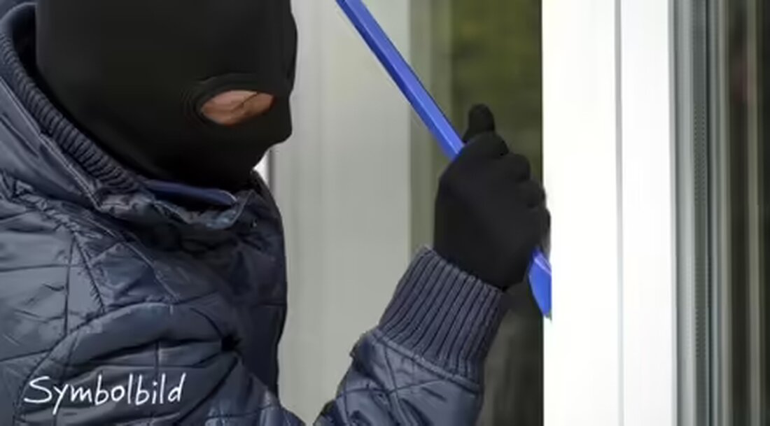 Einbruch in Einfamilienhaus in Appenzell und Steinegg: Unbekannte Täter stahlen Wertsachen. Zeugen gesucht.