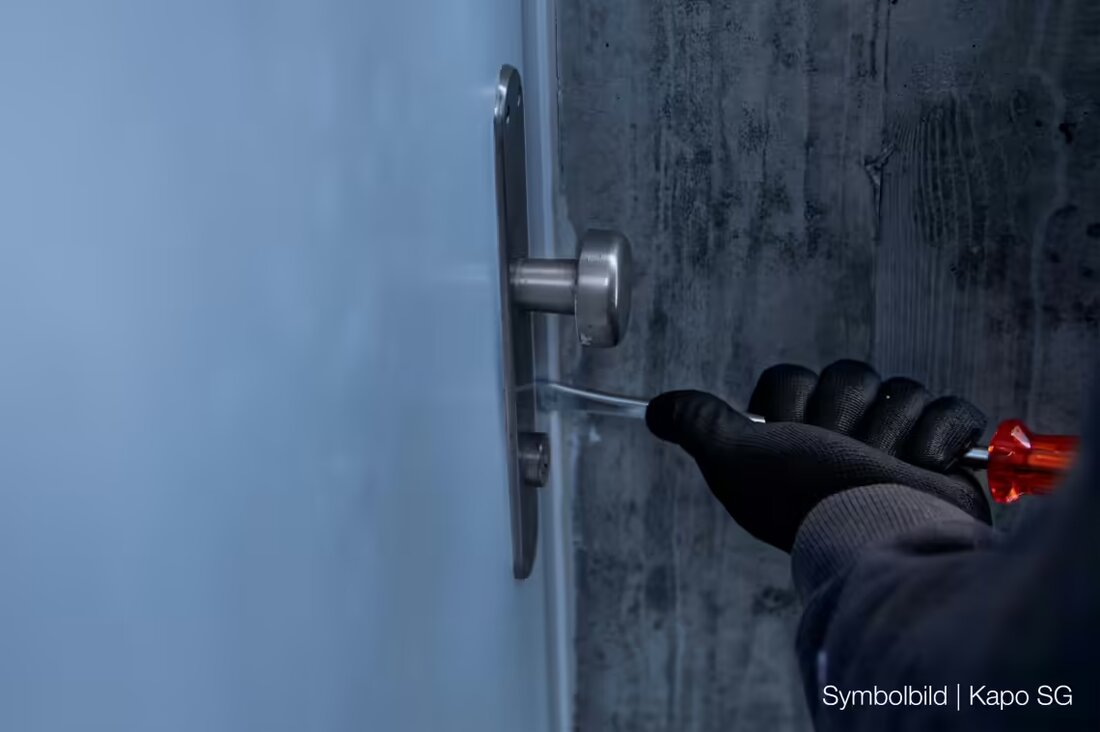 Unbekannte Täter brechen in Firmensitz in Flawil ein, stehlen Bargeld und verursachen Sachschaden zwischen 29.09.2024.