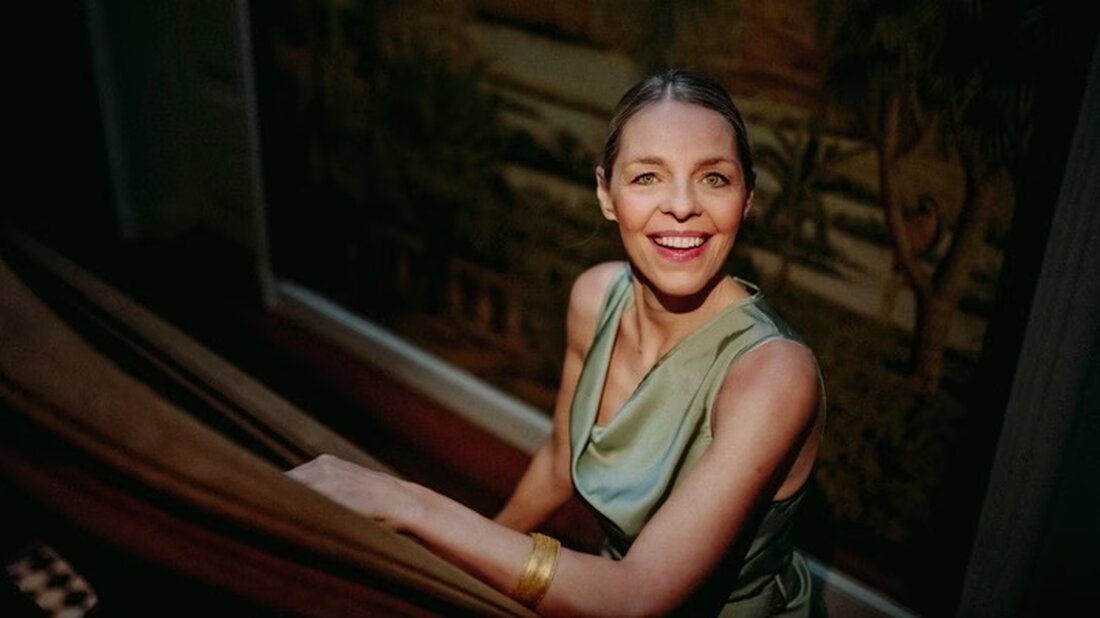 Katja Hinterleitner kombiniert systemisches Coaching mit Gesprächstherapie, um emotionale Blockaden nachhaltig zu lösen.