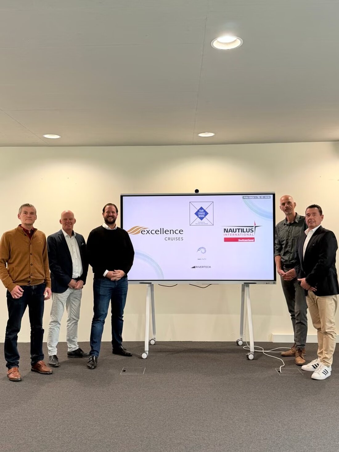 Excellence Cruises erhält das Gütesiegel "Fair Cruise Work" für faire Arbeitsbedingungen auf Flussschiffen und zeigt Engagement für Transparenz.