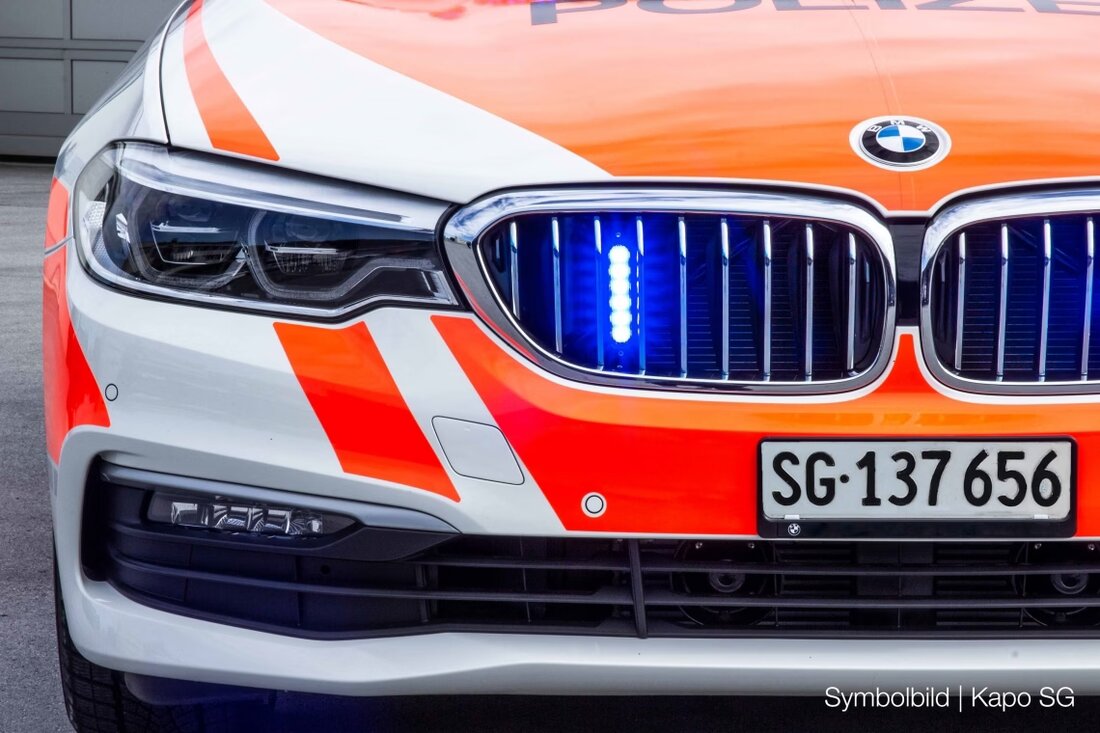 Eine 67-jährige Frau verursachte am 10.04.2025 in St. Gallenkappel mehrere Unfälle, bevor sie von der Polizei gestoppt wurde.