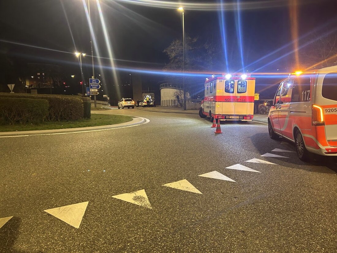 In Ennetbaden kollidierte am Freitagabend ein Auto mit einer Fahrradlenkerin. Die 26-Jährige wurde leicht verletzt, der Autofahrer flüchtete zunächst.