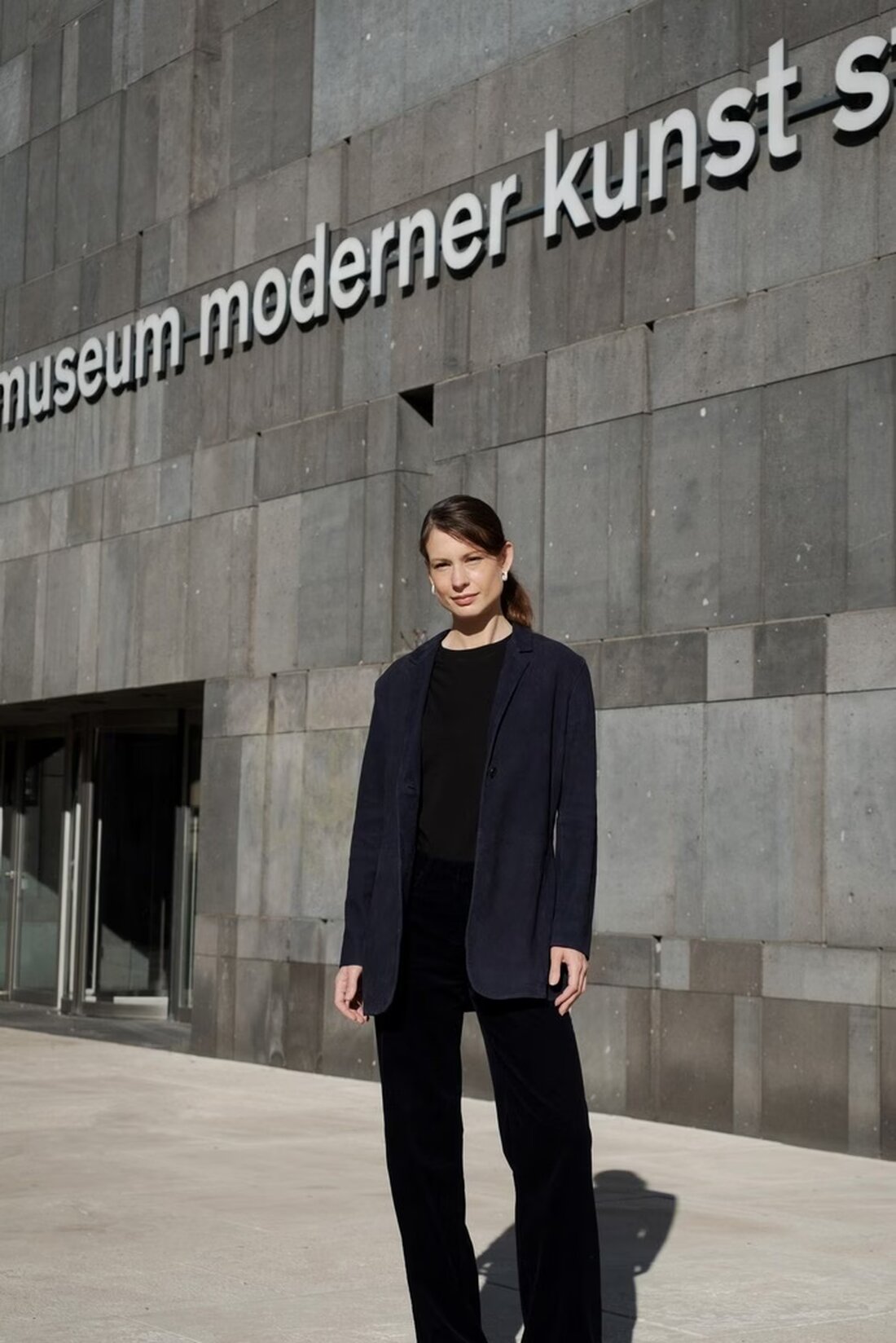 Fatima Hellberg tritt als neue Generaldirektorin des mumok in Wien an und plant, das Museum künstlerisch neu auszurichten.