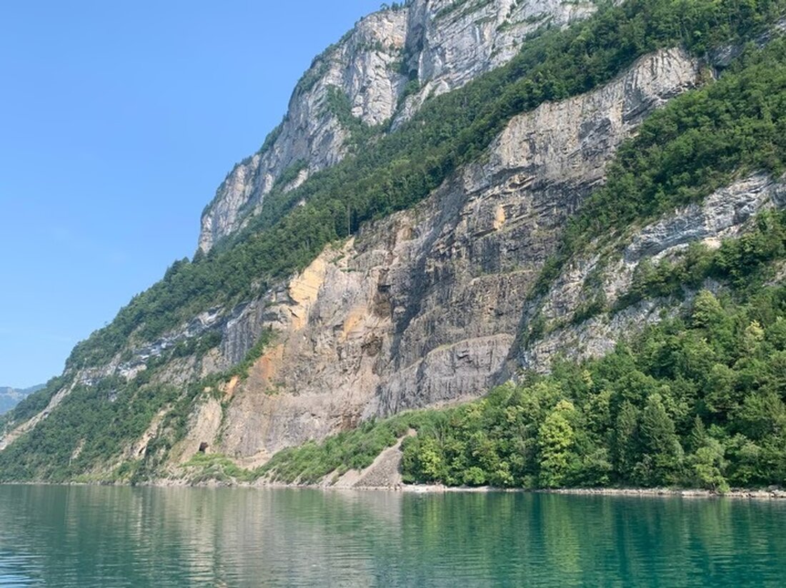 EKZ und SAK haben das Solarprojekt «Felsenstrom» am Walensee nach Analyse der Risiken und Herausforderungen eingestellt.