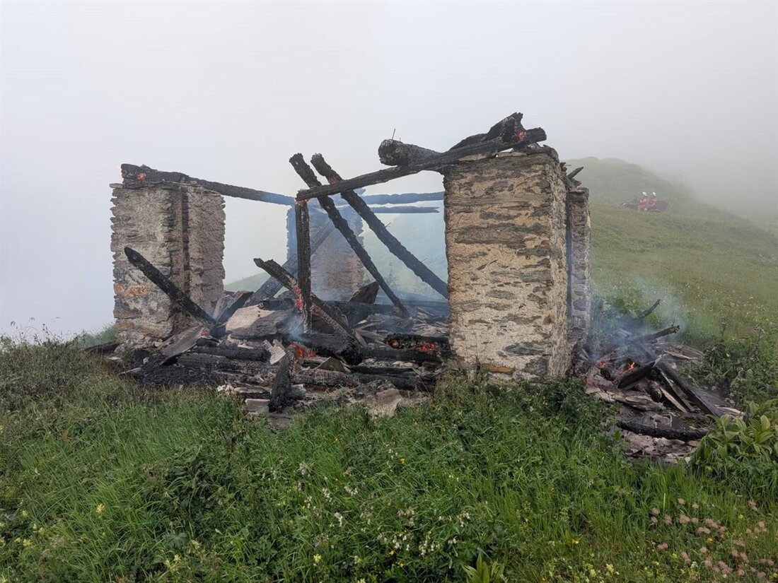 In Ilanz und Vals gab es zwei Feuerwehreinsätze aufgrund von Bränden in einer Tiefgarage und einem Stall. Ermittlungen zur Brandursache laufen.
