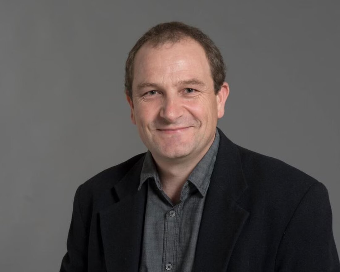 Frédéric Aeby wird ab dem 1. August 2025 stellvertretender Amtsvorsteher im Jobsharing beim DOA und bringt umfangreiche Erfahrung mit.