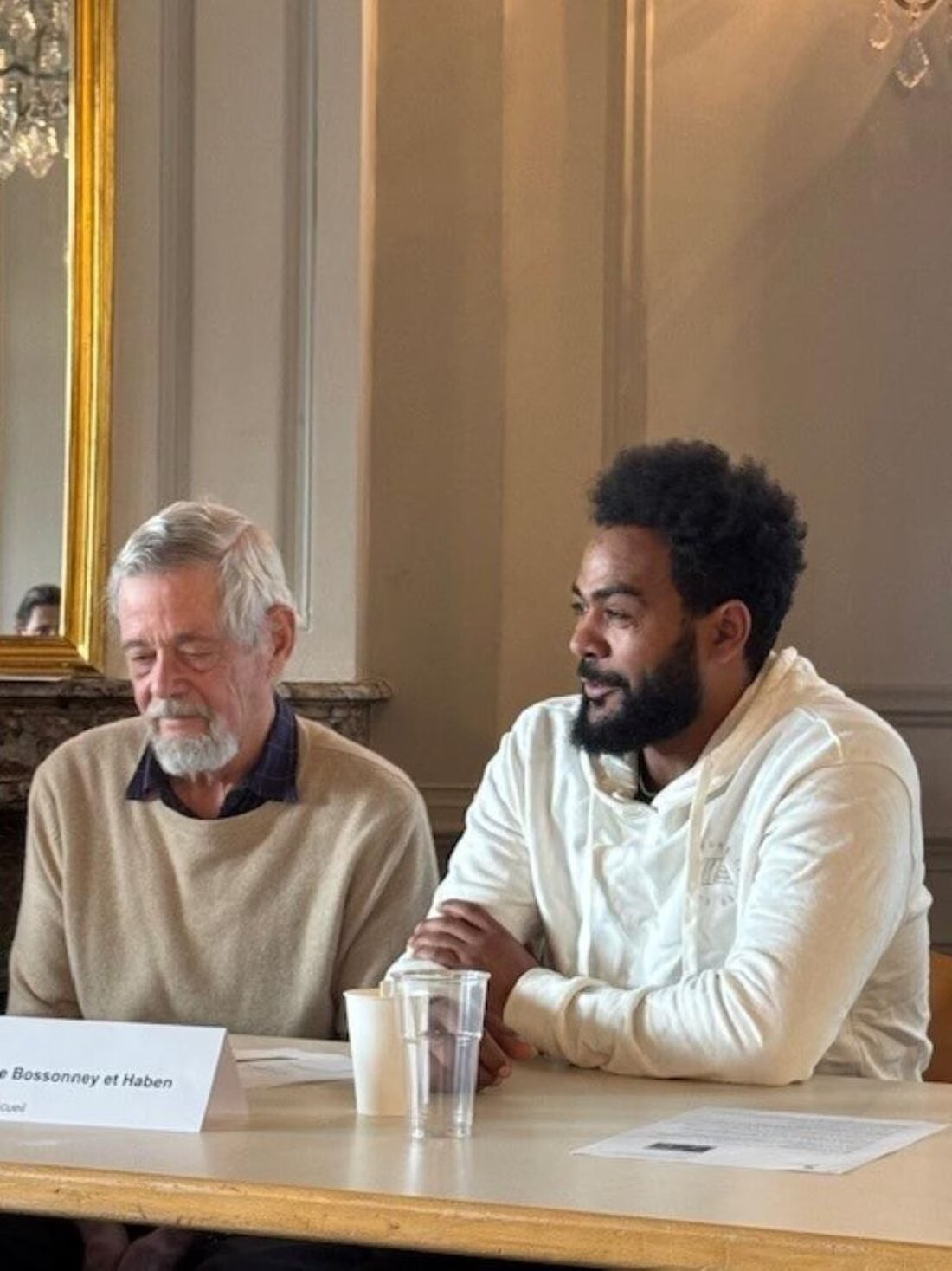 Gastfamilien im Kanton Freiburg werden erneut gesucht, um geflüchtete Personen willkommen zu heißen und zu integrieren.