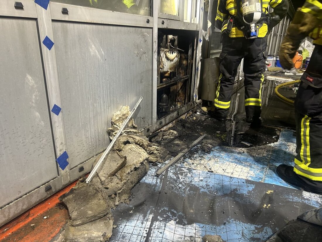 Am 4. November 2025 brach in Walzenhausen ein Brand in einem Industriegebäude aus. Die Feuerwehr konnte ihn schnell löschen, ohne Verletzte.