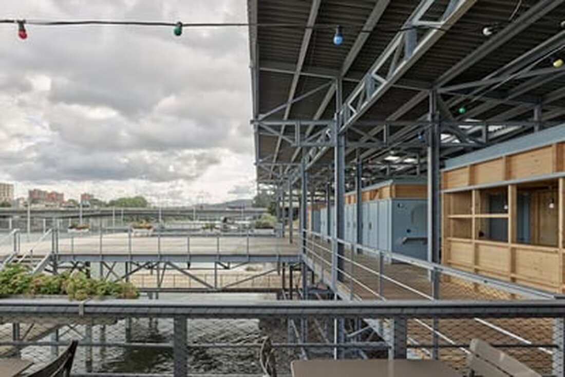 Die Groupe-oniro übernimmt ab Sommer 2026 die Gastronomie im Rheinbad Breite. «Le Rhin Bleu» bietet mediterrane Küche und fördert Nachhaltigkeit.