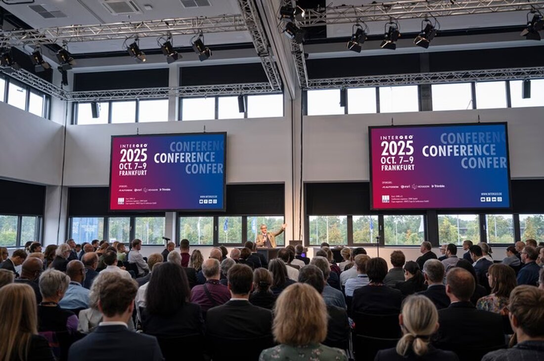 Sichern Sie sich Ihren Platz für die INTERGEO 2025 vom 7. bis 9. Oktober in Frankfurt – erleben Sie Innovationen in Geoinformation!