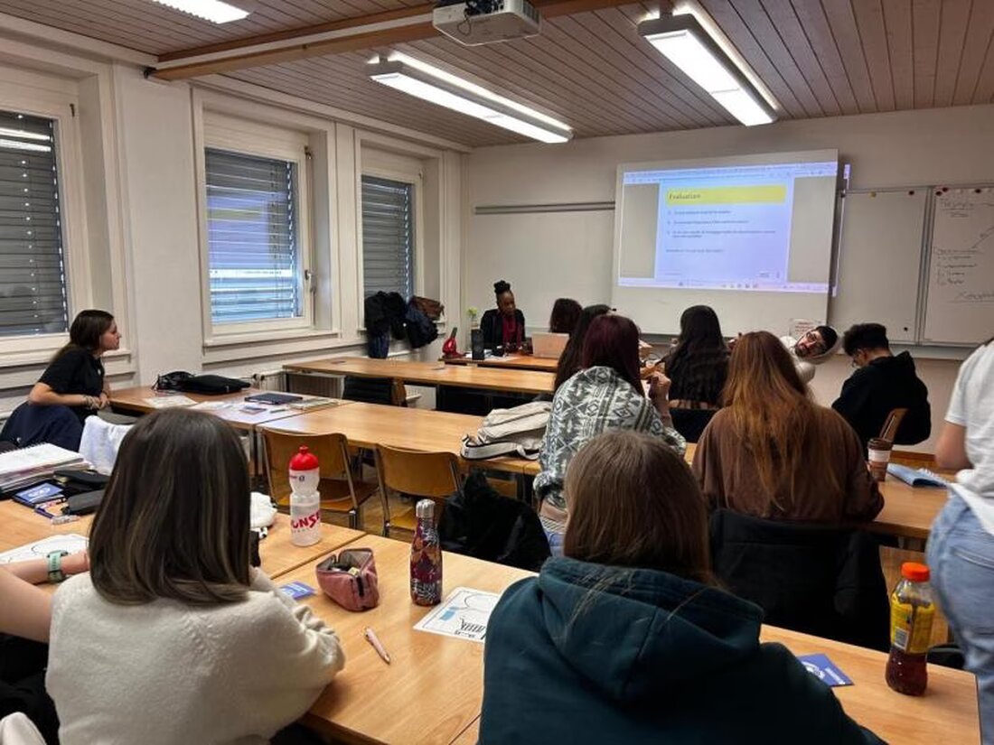 Im Rahmen der Freiburger Woche gegen Rassismus 2025 nahmen ESSG-Studierende an Workshops teil, die Stereotypen und Diskriminierung thematisieren.