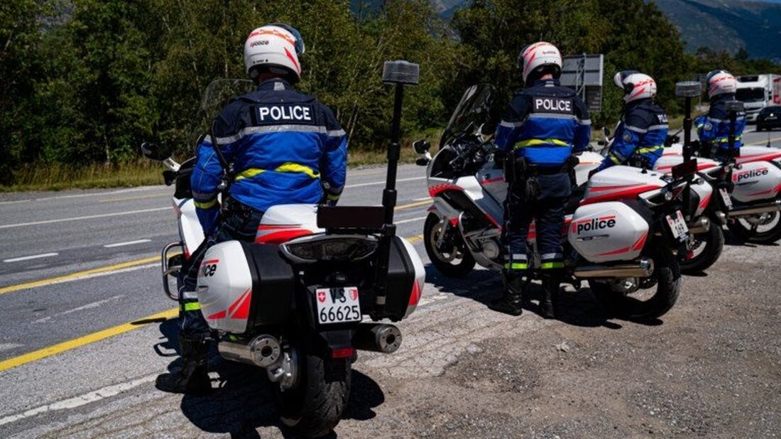 Die Rallye International du Valais am 22. Oktober 2025 setzt auf Sicherheit. Polizei sorgt für unbeschwerten Motorsportgenuss.