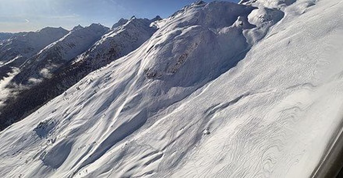 Ein Lawinenunfall in Kippel am 11.01.2026 führte zu einer Verletzten. Details zur Situation und Rettungsmaßnahmen folgen.