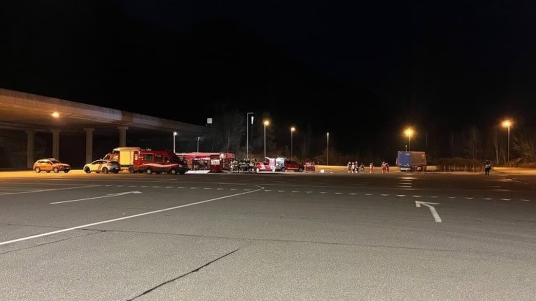Am 13. Januar 2025 trat aus einem rumänischen Lastwagen auf der A9 in St-Maurice eine gefährliche Flüssigkeit aus. Polizei und Rettungsdienste verhinderten Schlimmeres.