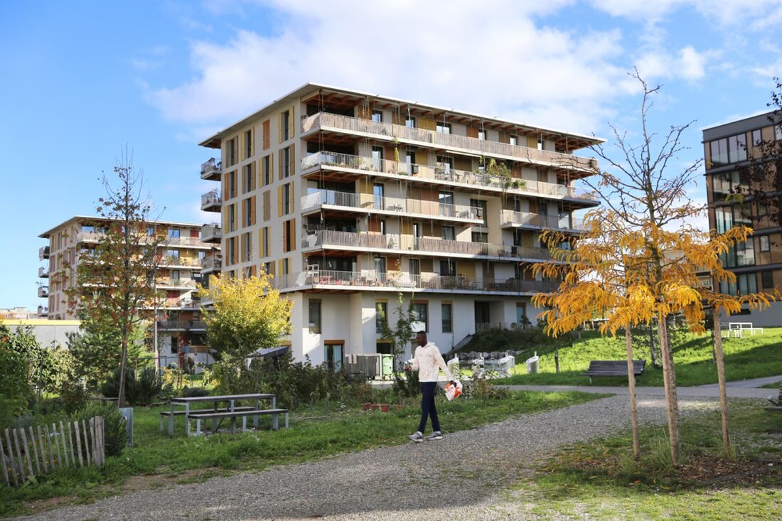 Im Jahr 2025 untersuchten die Behörden die Lebensqualität in drei neuen Genfer Quartieren: Lancy, Meyrin und der Stadt Genf, basierend auf Umfragen und persönlichen Interviews. Die Ergebnisse bieten wertvolle Einblicke zur Verbesserung urbaner Räume.