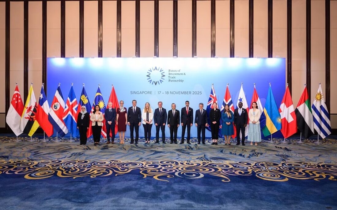 Regierungschefin-Stellvertreterin Monauni nahm am 18. November 2025 am Ministertreffen der FIT-P in Singapur teil, um bilaterale Gespräche zu führen und die Handelskooperation zu stärken.