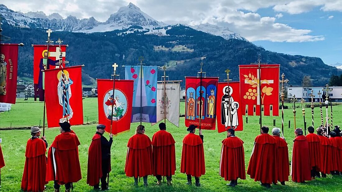 Am 3. April 2025 gedenkt das Glarnervolk der Gefallenen der Schlacht bei Näfels. Weitere Informationen zur Näfelser Fahrt.