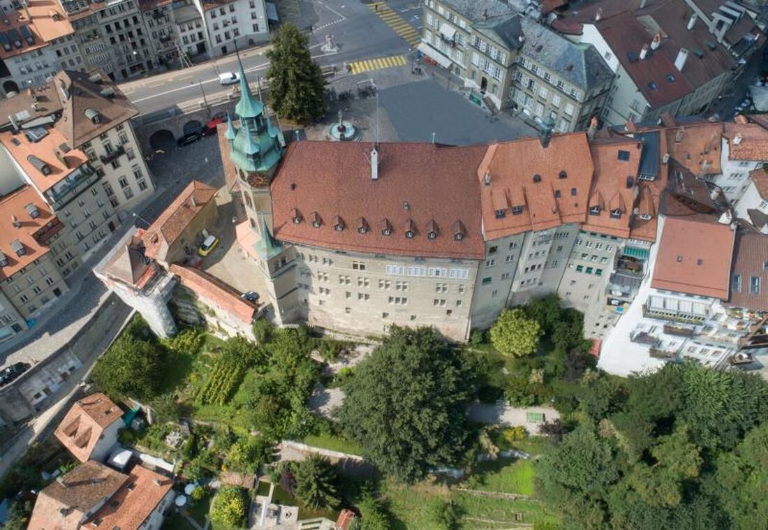 Frédéric Oberson wurde im 5. Wahlgang zum Generalsekretär des Grossen Rates gewählt. Informationen über seine Qualifikationen und Rolle.