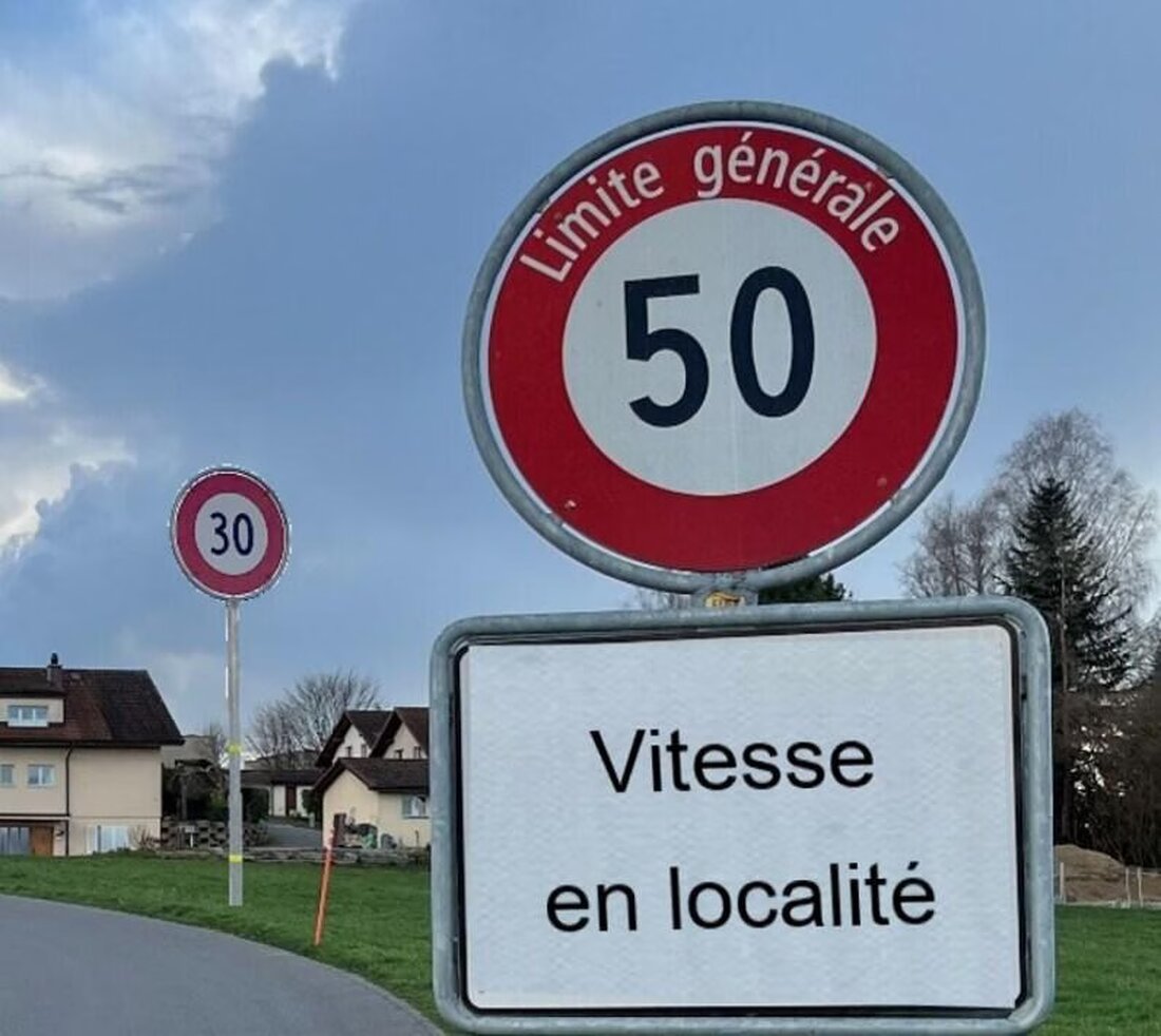 Der Staatsrat hat die Vernehmlassung zur Einführung einer Mindestgeschwindigkeit von 50 km/h auf Kantonsstrassen eröffnet, gültig bis 26. Juni 2025.