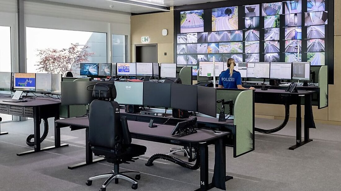 Die Kantone Glarus, St.Gallen und Appenzell umsetzen gemeinsam ein neues Einsatzleitsystem in St.Gallen für schnelle Notrufbearbeitung.