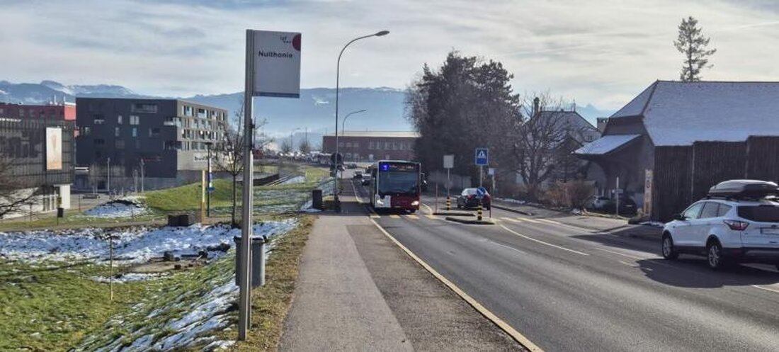 Neugestaltung der Route de Cormanon in Villars-sur-Glâne verbessert Rad- und Busverbindungen sowie öffentlichen Raum. Infos zur öffentlichen Auflage.